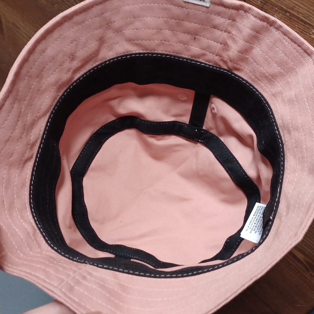 Vans hat - Picture 5 of 9